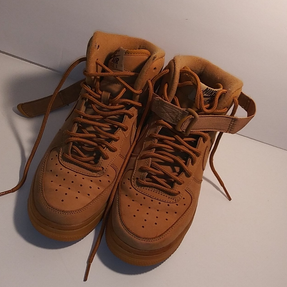 Nike Air Force 1